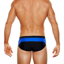 Load image into Gallery viewer, 20190110_BARBADOS_BLACK_COBALT-148.jpg
